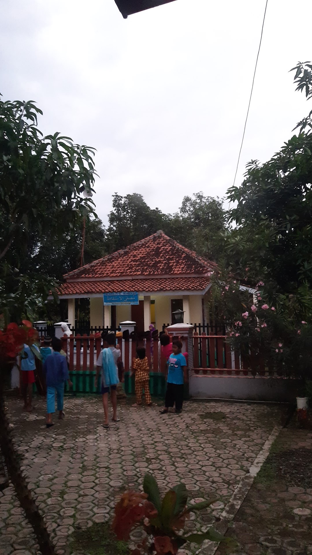 Mushola Al-Istiqomah karangkerta Tukdana